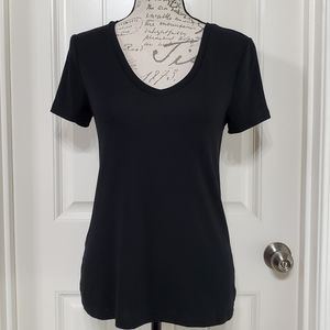 Old Navy Classic V-Neck Tee